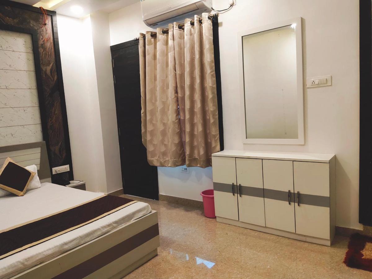 Hotel The Shree Jee Palace Mirzāpur Exterior photo