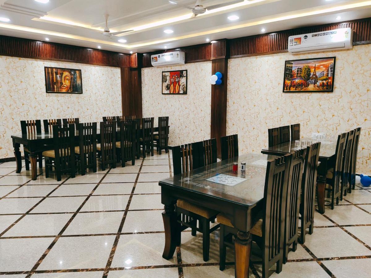 Hotel The Shree Jee Palace Mirzāpur Exterior photo